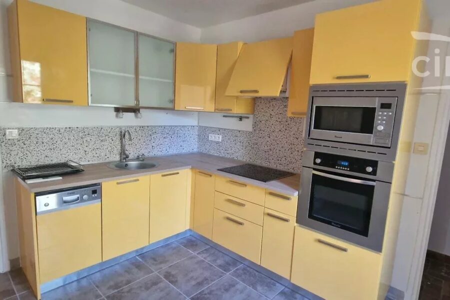 Maison à vendre à Grignan — Vue parc — photo 6