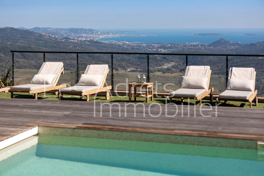 Maison à vendre à Les adrets-de-l&rsquo;estérel — Vue mer — photo 4