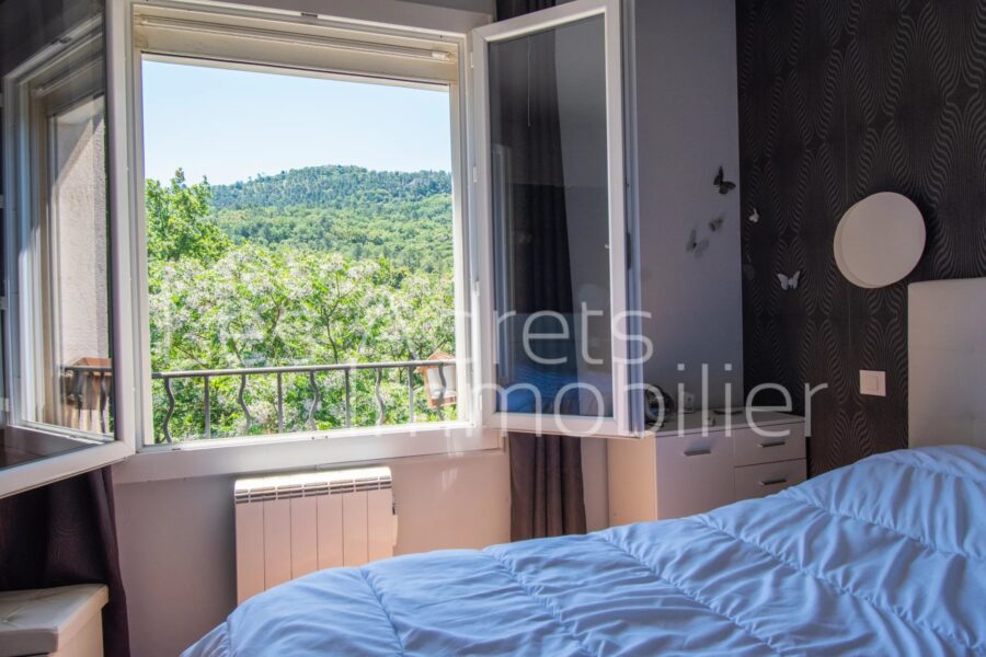 Maison à vendre à Les adrets-de-l&rsquo;estérel — Vue montagne — photo 13