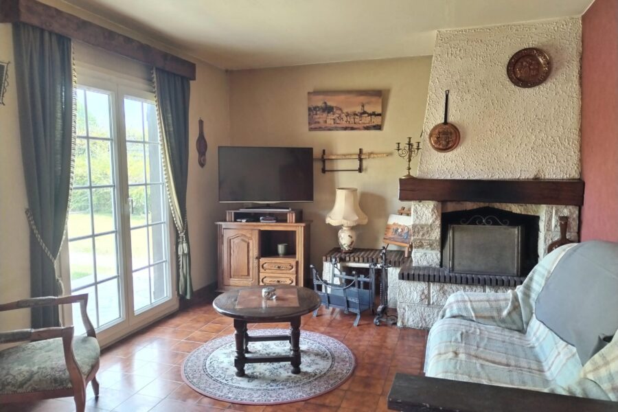 Maison à vendre à Courtenay — Vue parc & jardin — photo 1