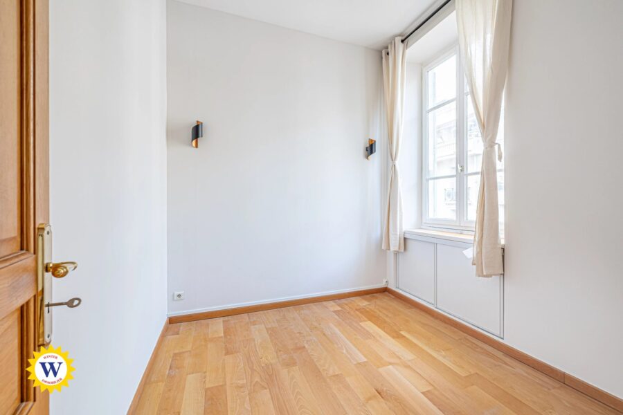 Appartement à vendre à Nice — Vue sur la ville — photo 5