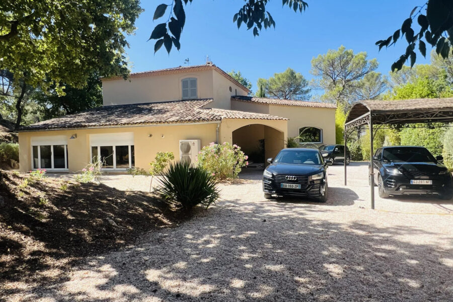 Maison à vendre à Aix-en-provence — Vue nature — photo 2
