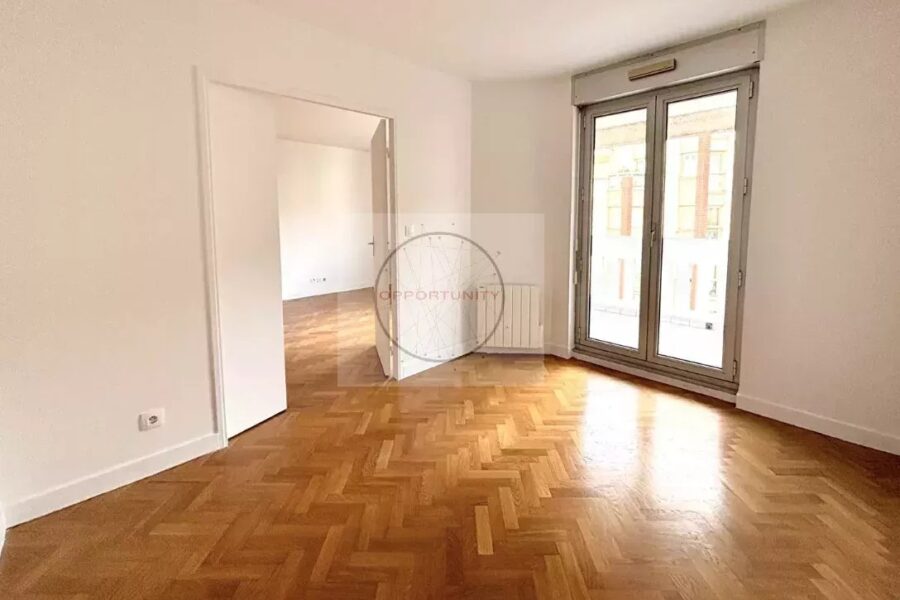 Appartement à vendre à Saint-mandé — Vue sur la ville — photo 4