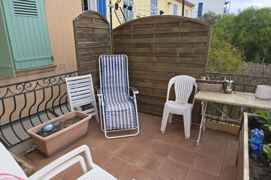 Appartement à vendre à Le lavandou — Vue mer — photo 8