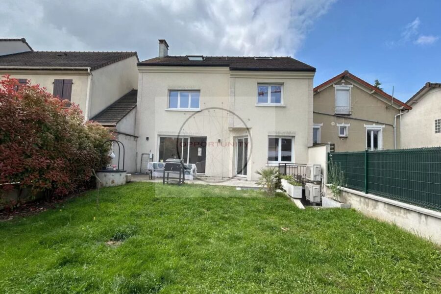 Maison à vendre à Chennevières-sur-marne — Vue parc — photo 18