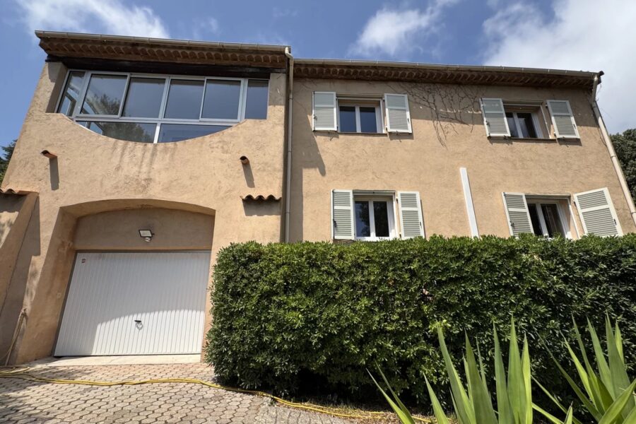 Maison à louer à La turbie — Vue mer — photo 22