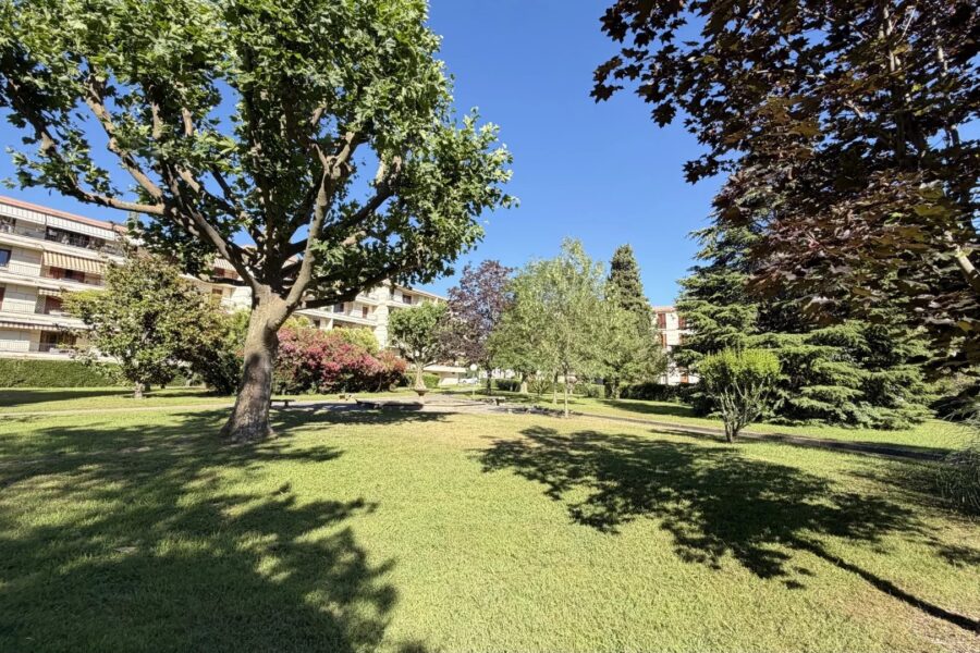 Appartement à vendre à Aix-en-provence — Vue parc & jardin — photo 14