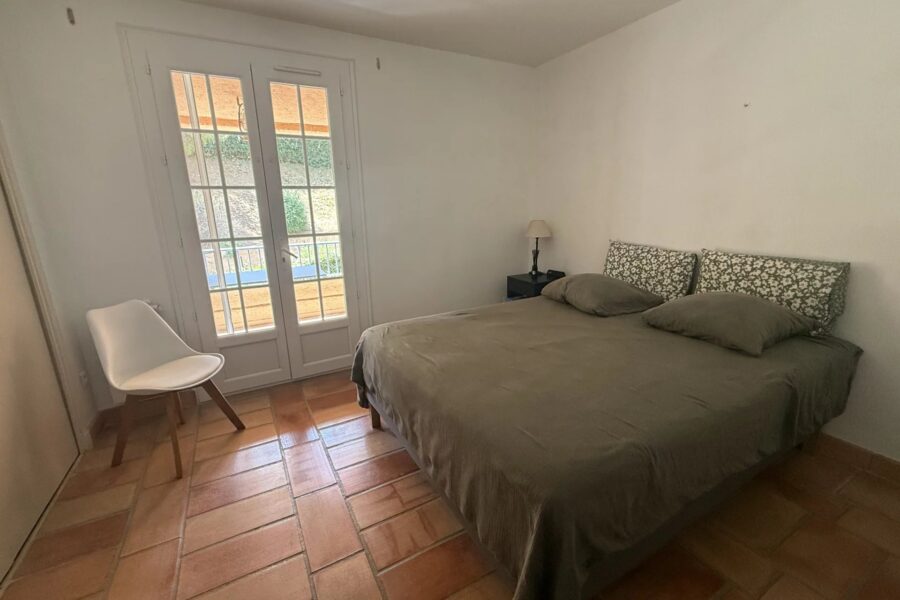 Appartement à vendre à Cavalaire-sur-mer — Vue mer — photo 4