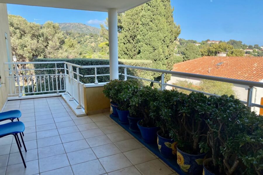 Appartement à vendre à Bormes-les-mimosas — Vue mer — photo 5