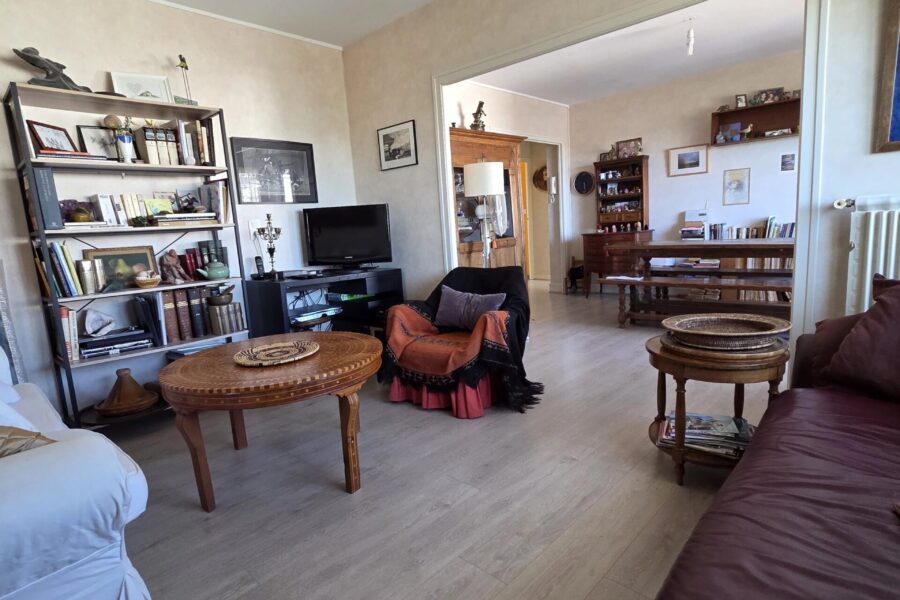 Appartement à vendre à Le mans — Vue sur la ville — photo 5