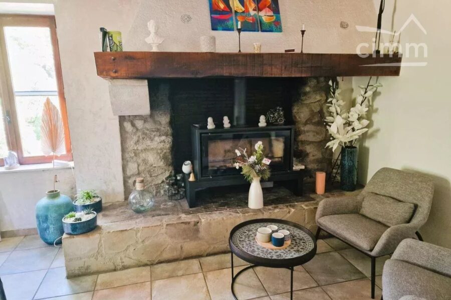 Maison à vendre à Alissas — Vue montagne — photo 9