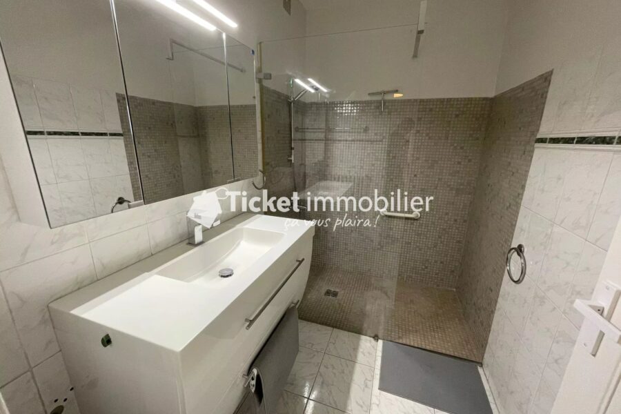 Appartement à louer à Toulouse — Vue sur la ville — photo 9