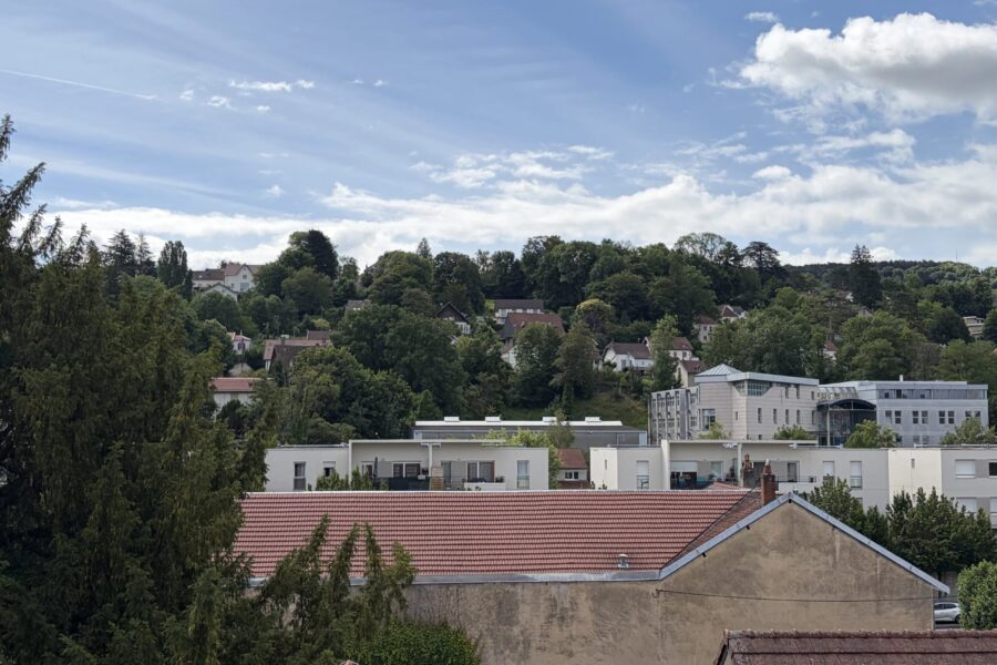 Appartement à vendre à Besançon — Vue sur la ville — photo 9