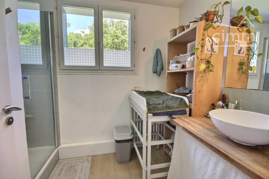 Maison à vendre à Arvillard — Vue montagne — photo 10