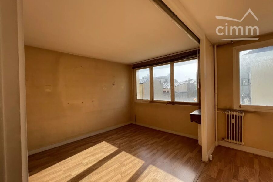Appartement à vendre à Versailles — Vue sur la ville — photo 5