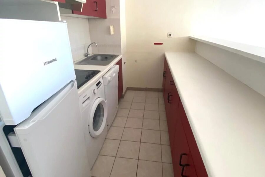 Appartement à vendre à Le lavandou — Vue mer — photo 4