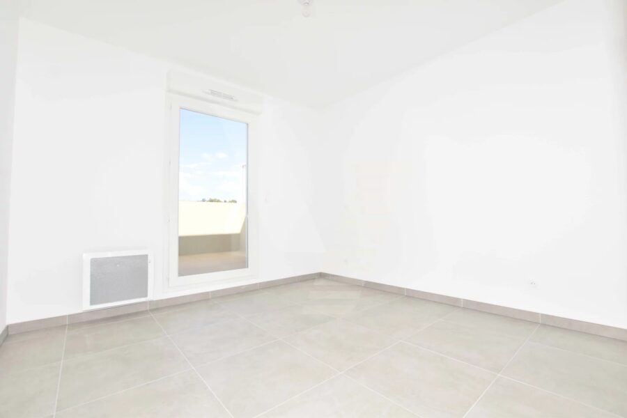 Appartement à vendre à Béziers — Vue sur la ville — photo 6
