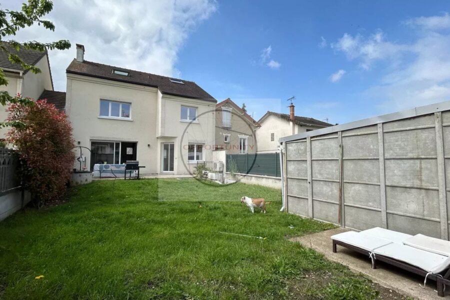 Maison à vendre à Chennevières-sur-marne — Vue parc — photo 4