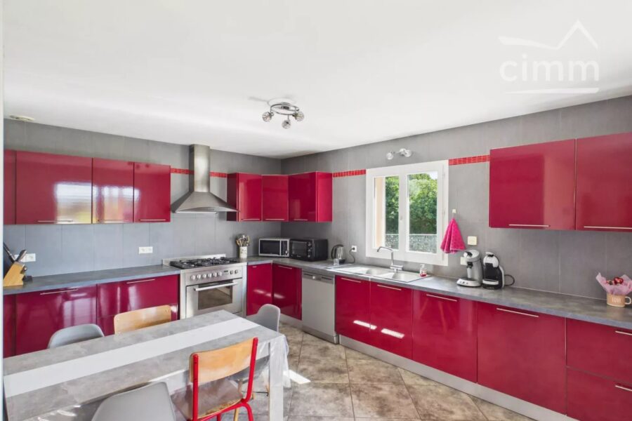 Maison à vendre à Chauzon — Vue montagne — photo 12