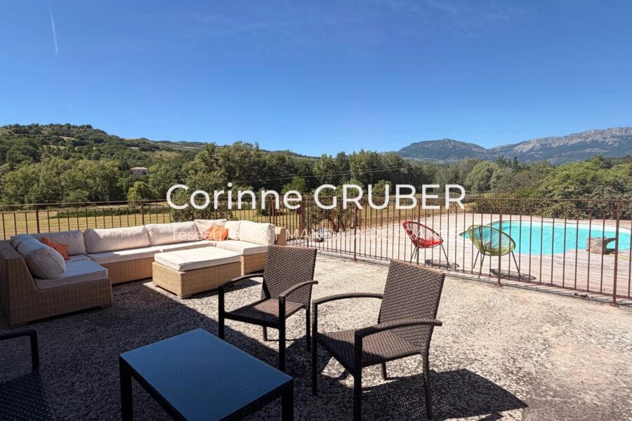 Maison à vendre à Thoard — Vue montagne — photo 8