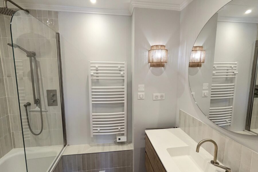 Maison à vendre à Grimaud — Vue parc & jardin — photo 16