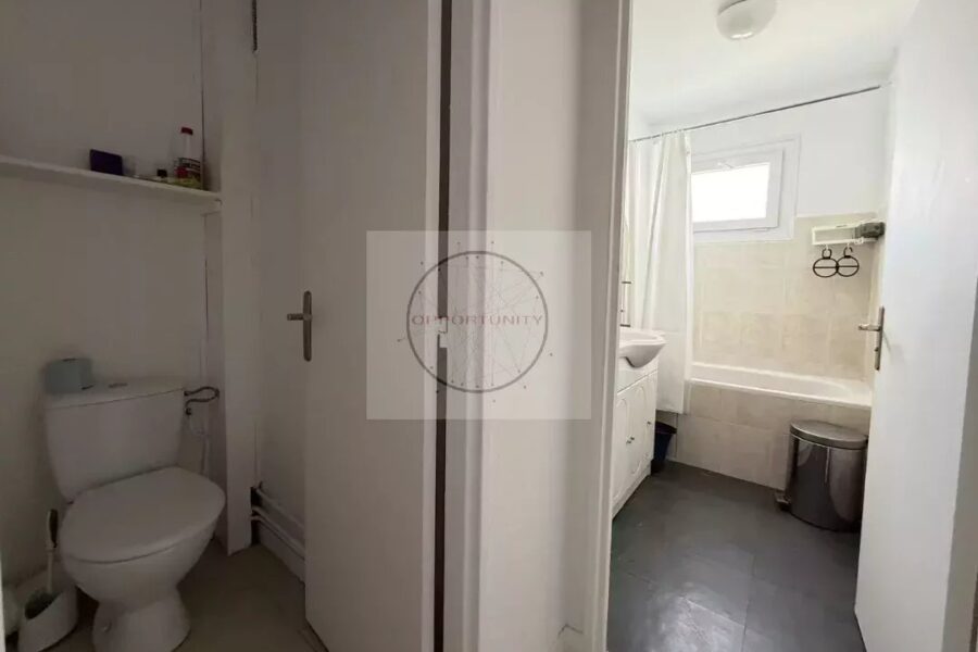 Appartement à vendre à Fontenay-sous-bois — Vue sur la ville — photo 7