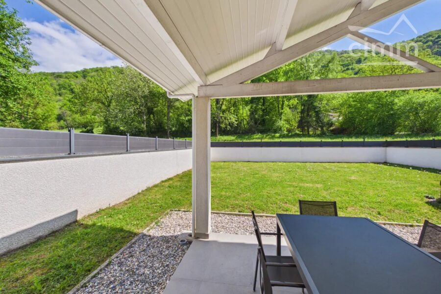 Maison à vendre à Le versoud — Vue montagne — photo 1
