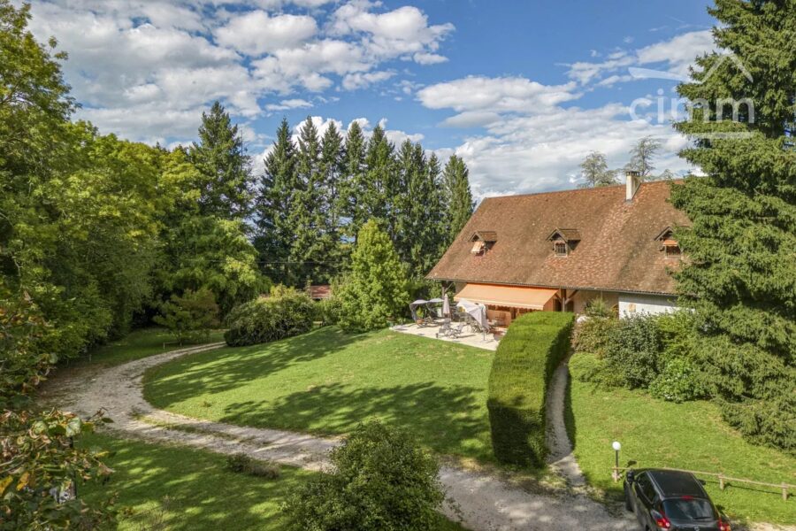 Maison à vendre à Les abrets en dauphiné — Vue montagne — photo 6