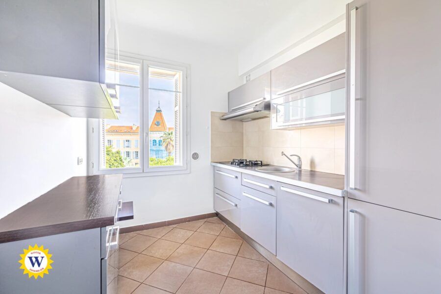 Appartement à vendre à Nice — Vue sur la ville — photo 5