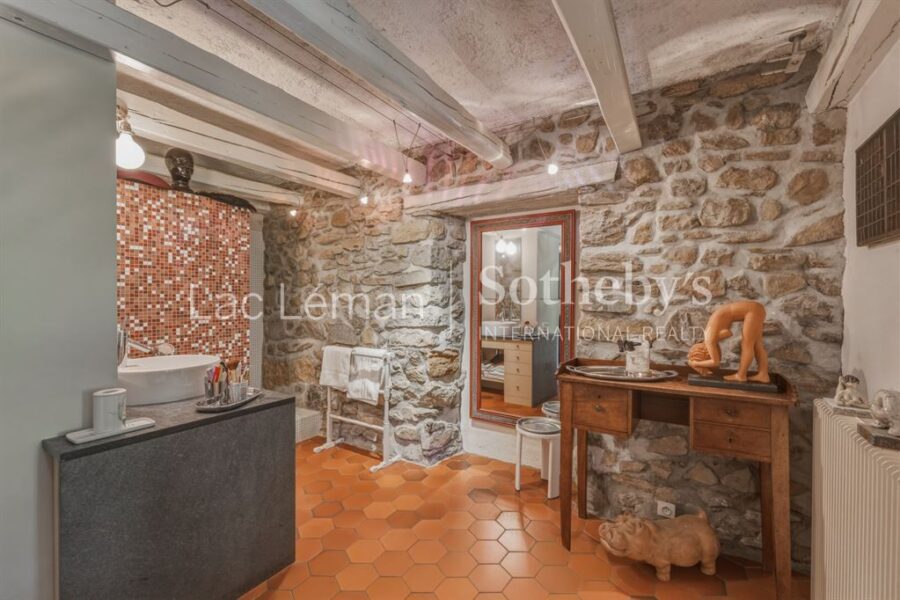 Maison à vendre à Cranves sales — Vue lac — photo 16