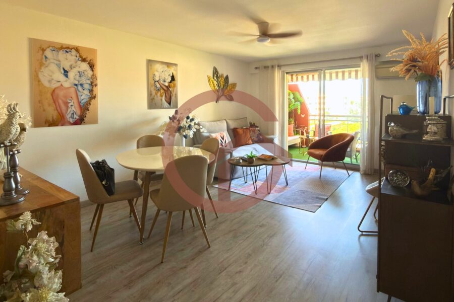 Maison à vendre à Fréjus — Vue parc & jardin — photo 3
