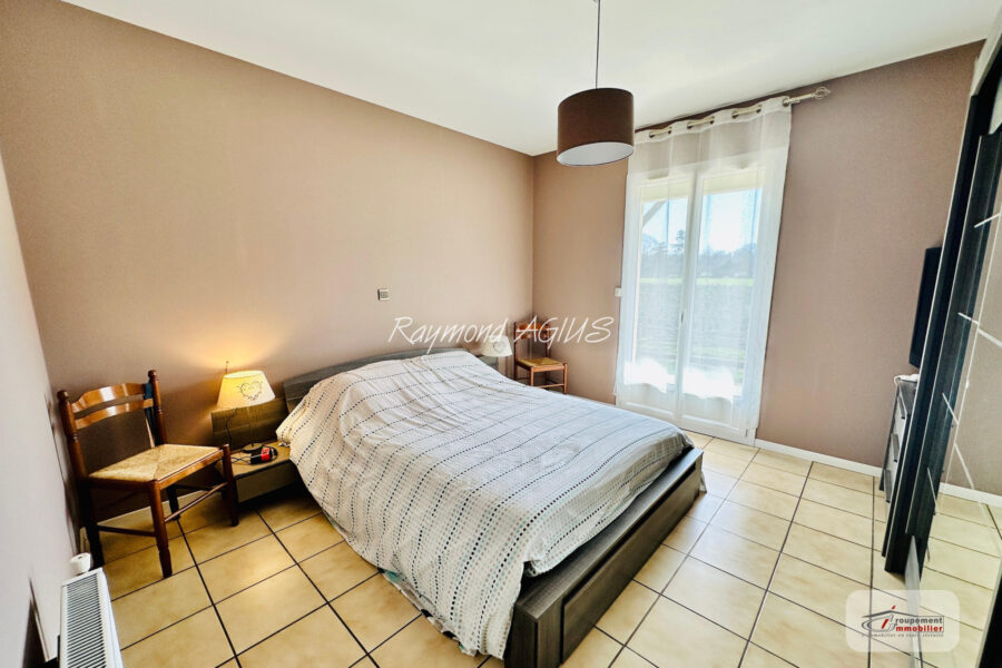 Maison à vendre à Saint-antoine-de-breuilh — Vue lac — photo 20