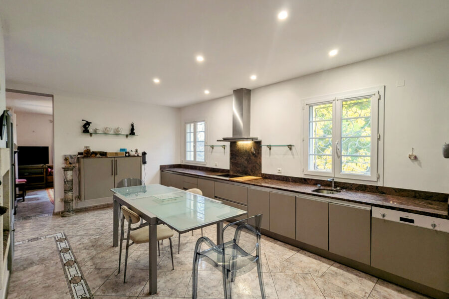 Maison à vendre à Espondeilhan — Vue nature — photo 10