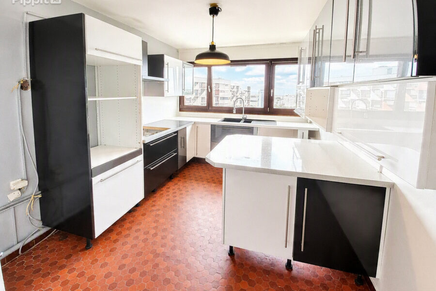 Appartement à vendre à Créteil — Vue sur la ville — photo 3