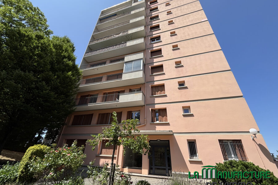Appartement à vendre à Saint-Étienne — Vue sur la ville — photo 15
