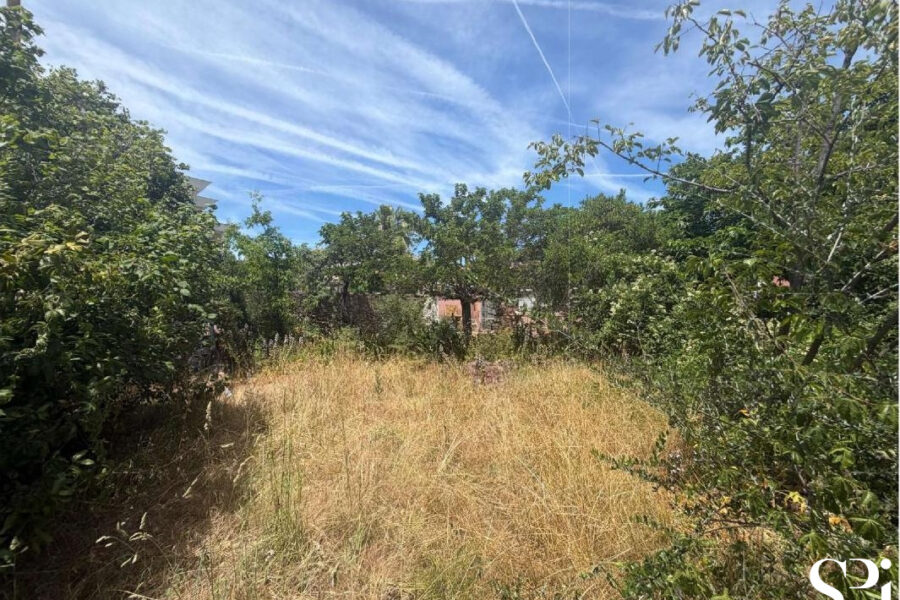 Terrain à vendre à Solliès-pont — Vue dégagée — photo 7