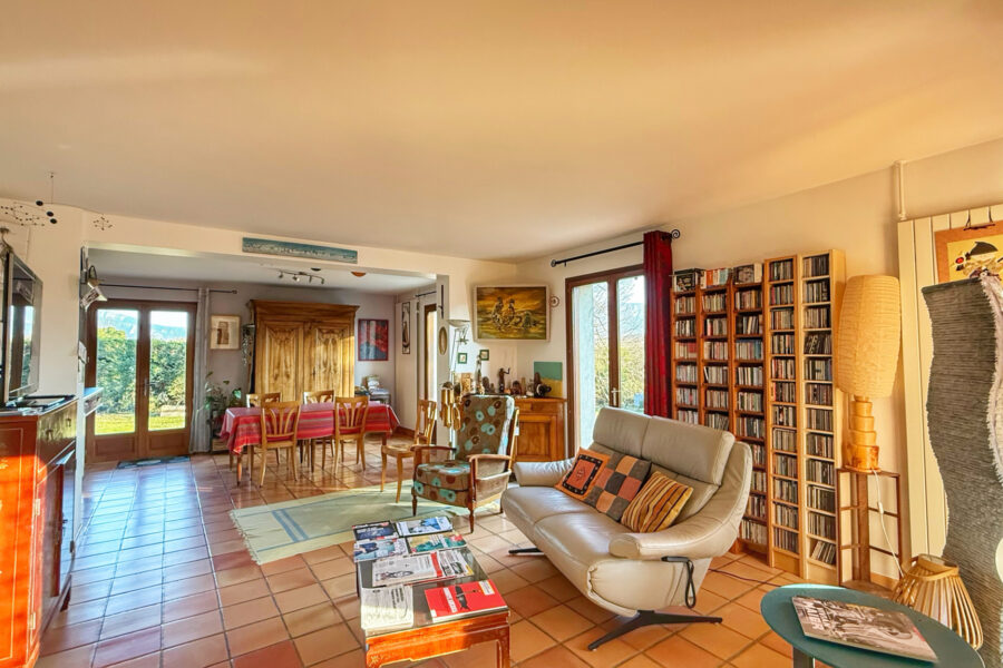 Maison à vendre à Charnècles — Vue montagne — photo 12