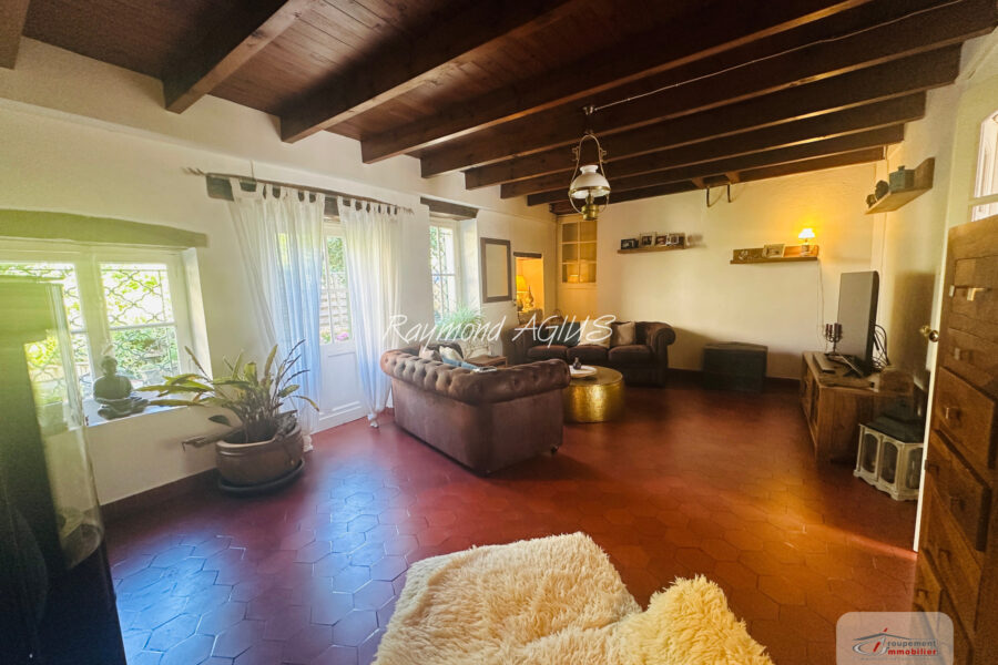 Maison à vendre à Saint-Émilion — Vue fleuve — photo 12