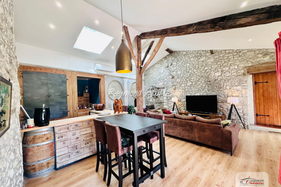 Maison à vendre à Loubès-bernac — Vue vignes — photo 8