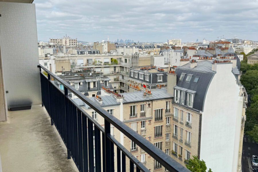 Appartement à vendre à Paris — Vue sur la ville — photo 5