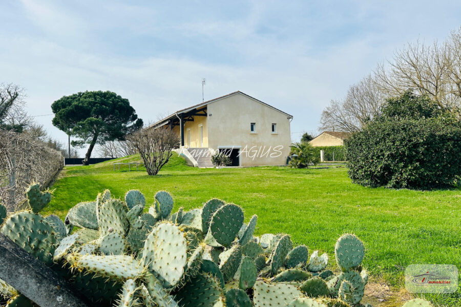 Maison à vendre à Saint-antoine-de-breuilh — Vue lac — photo 9