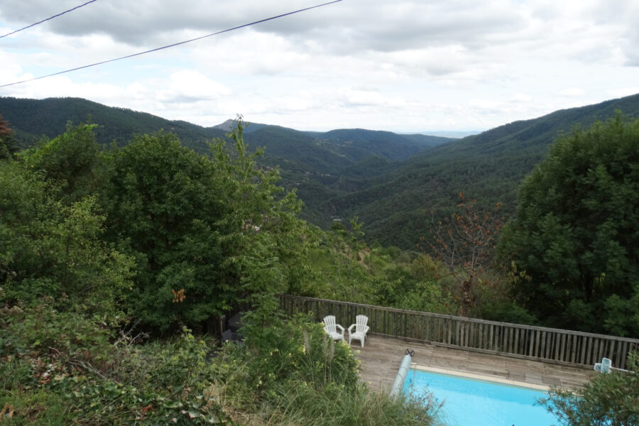 Maison à vendre à Saint-andré-lachamp — Vue nature — photo 1