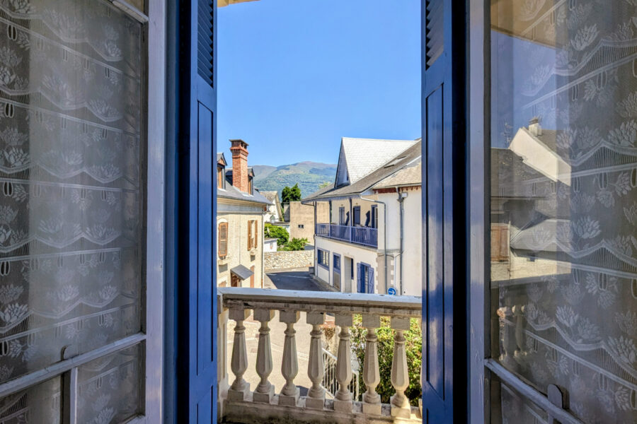 Appartement à vendre à Argelès-gazost — Vue montagne — photo 1