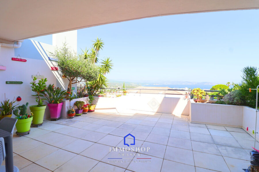 Appartement à vendre à La ciotat — Vue mer — photo 4