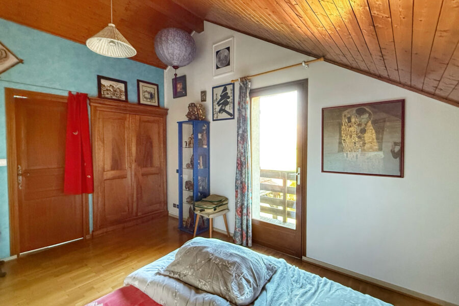 Maison à vendre à Charnècles — Vue montagne — photo 11