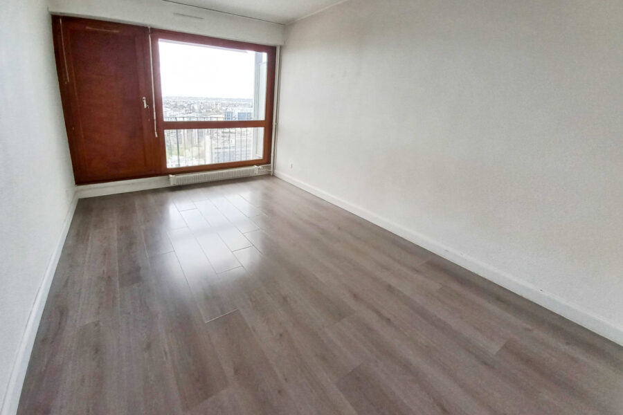 Appartement à vendre à Créteil — Vue sur la ville — photo 5