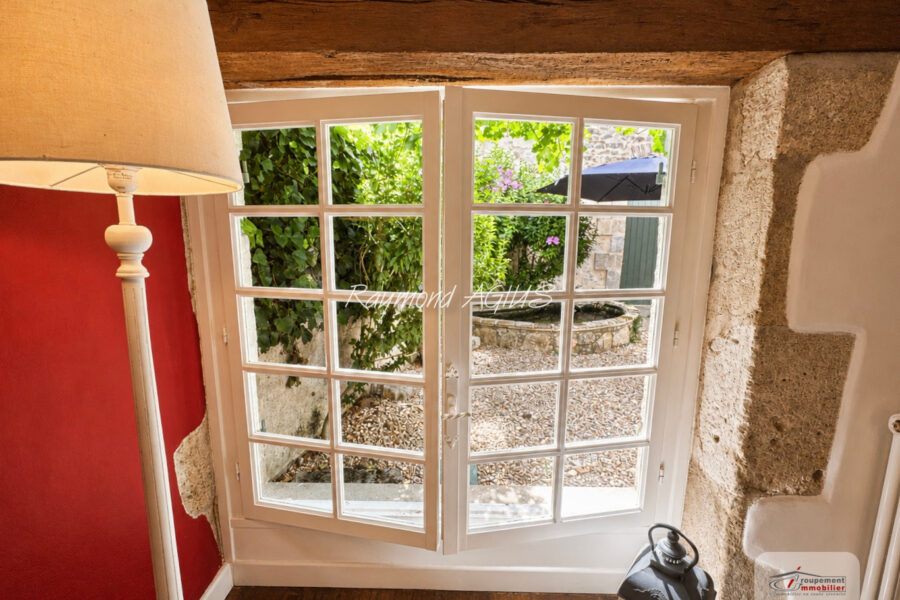 Maison à vendre à Saint-Émilion — Vue fleuve — photo 17