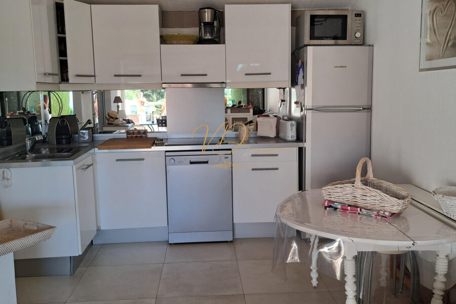 Maison à vendre à La croix-valmer — Vue mer — photo 5