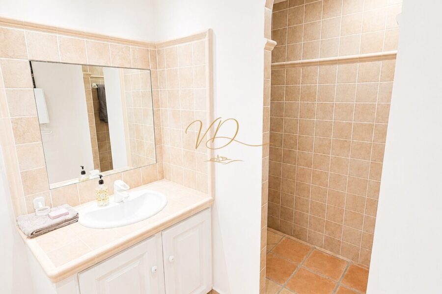 Maison à vendre à La croix-valmer — Vue mer — photo 19