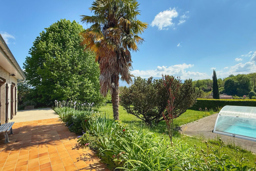 Maison à vendre à Charnècles — Vue montagne — photo 18